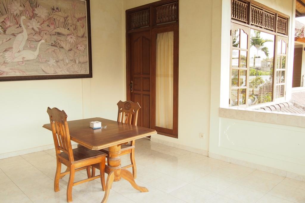 Runa Guesthouse Ubud Quarto foto