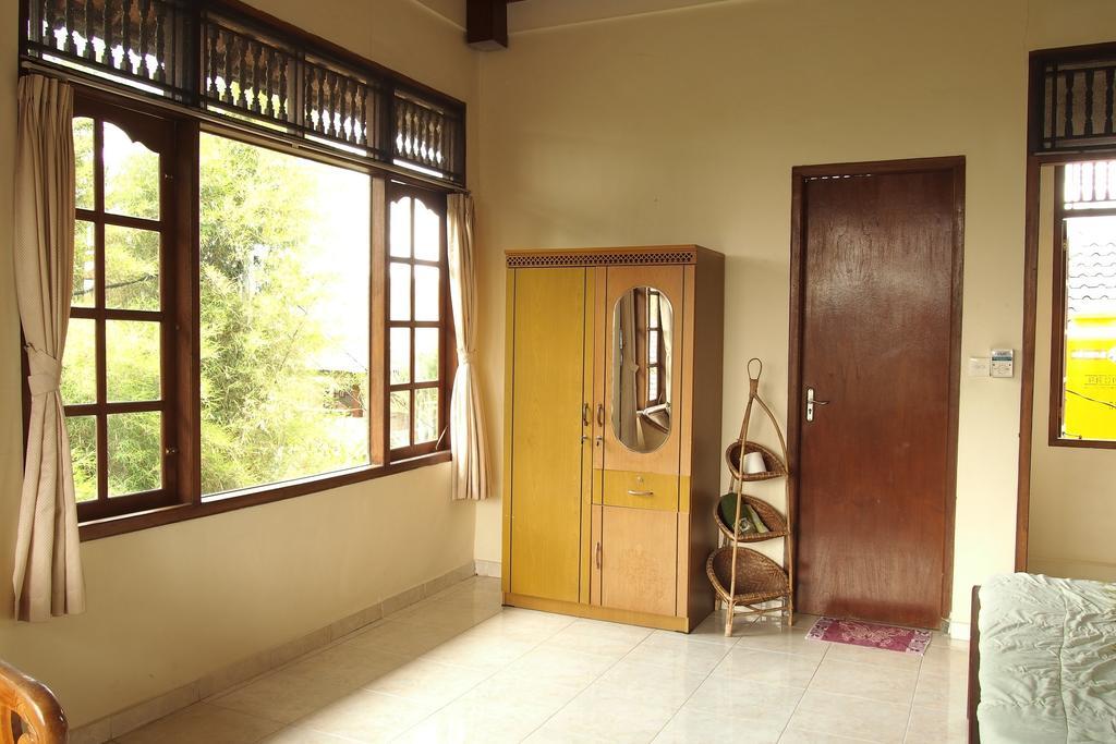 Runa Guesthouse Ubud Quarto foto